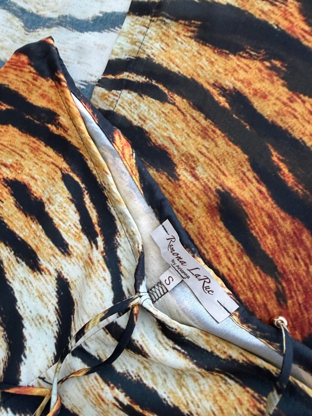 Women’s Open Tiger-Print Tunic Cardigan - Black & Brown - Picture 4 of 5